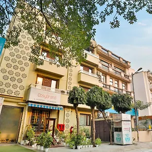 https://cosy-grand.hotelsdelhi.org