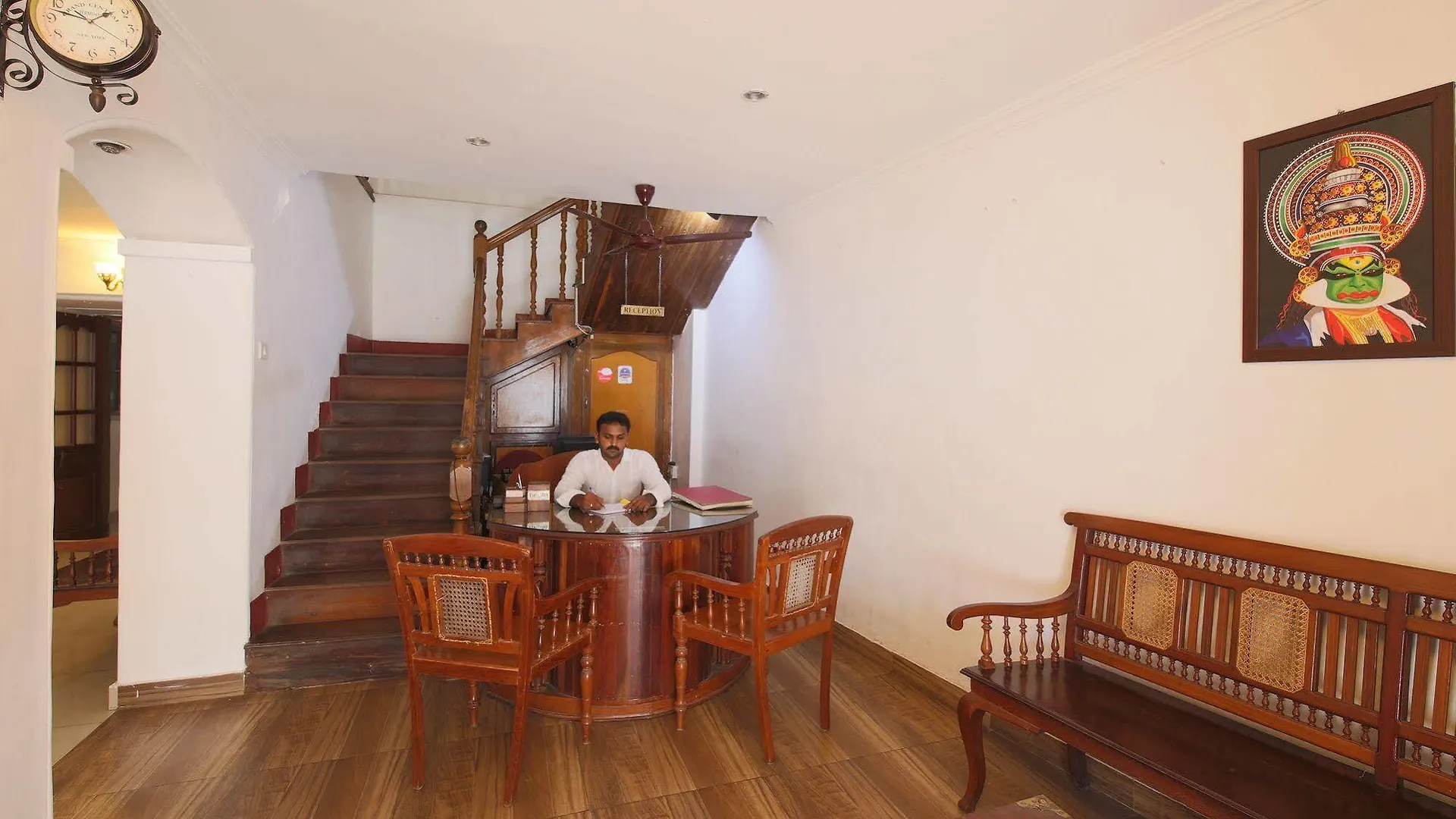 Rossitta Wood Castle Bed and Breakfast Kochi