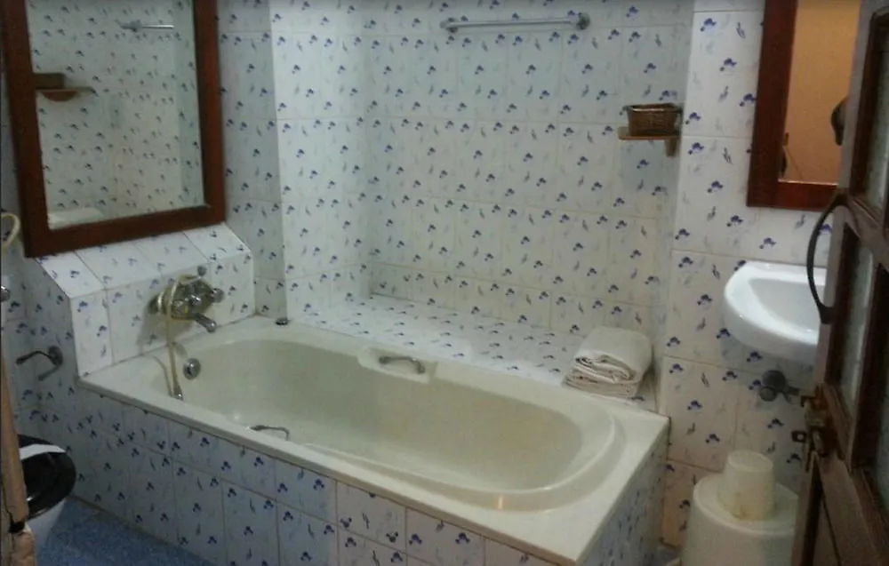 Rossitta Wood Castle Bed & Breakfast Kochi